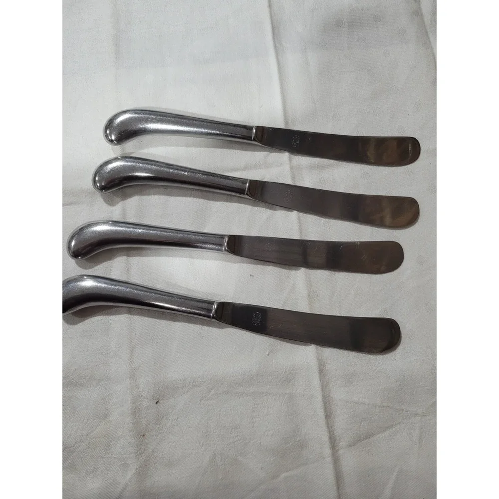 4 Present Stainless Korea Knives Pistol Grip Handles